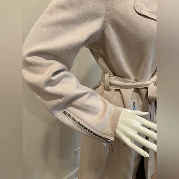 Tahari Light Beige Faux Leather Trench Coat with Waist Tie, Size Medium - Picture 6 of 16